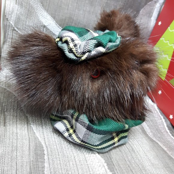 Tartan Teddy Bear Christmas Ornament - Genuine Real Fur - Muskrat - Picture 4 of 7